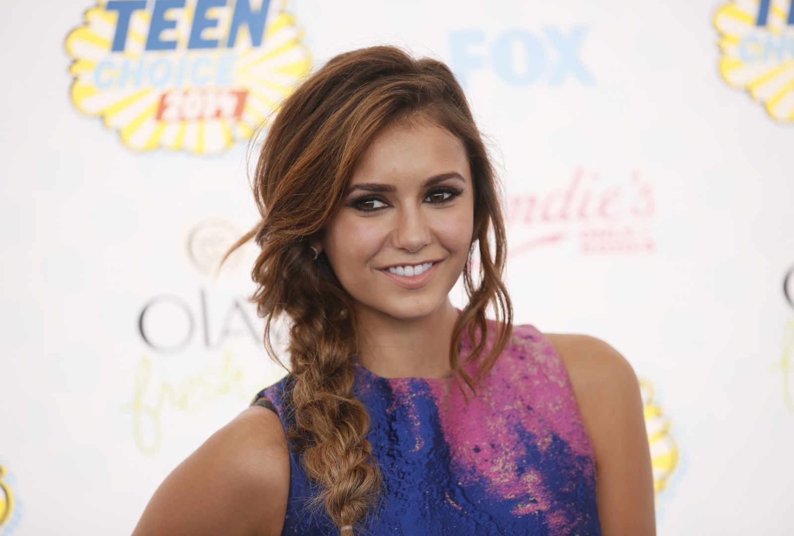 Best of Nina dobrev nide