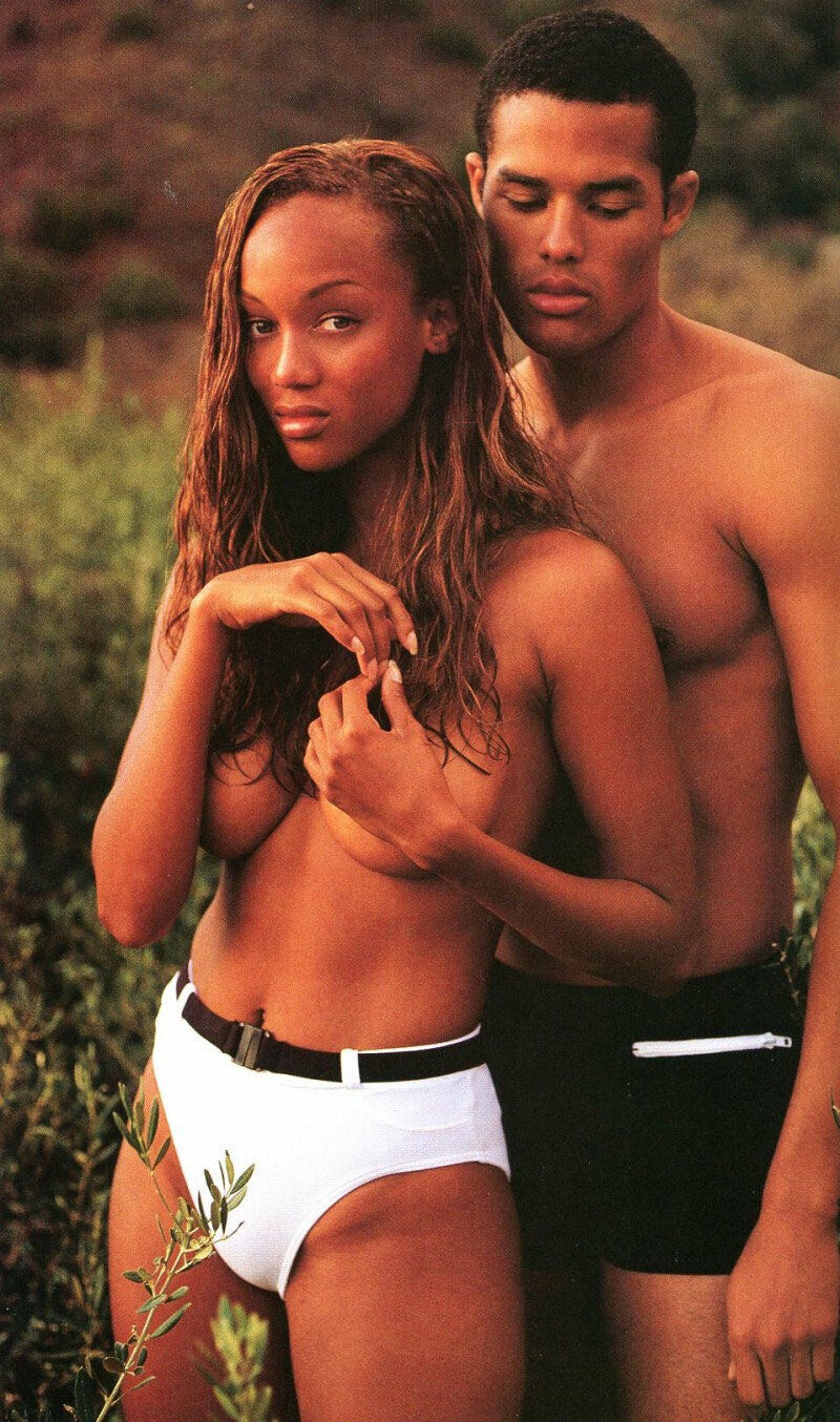 tyra banks nude photos