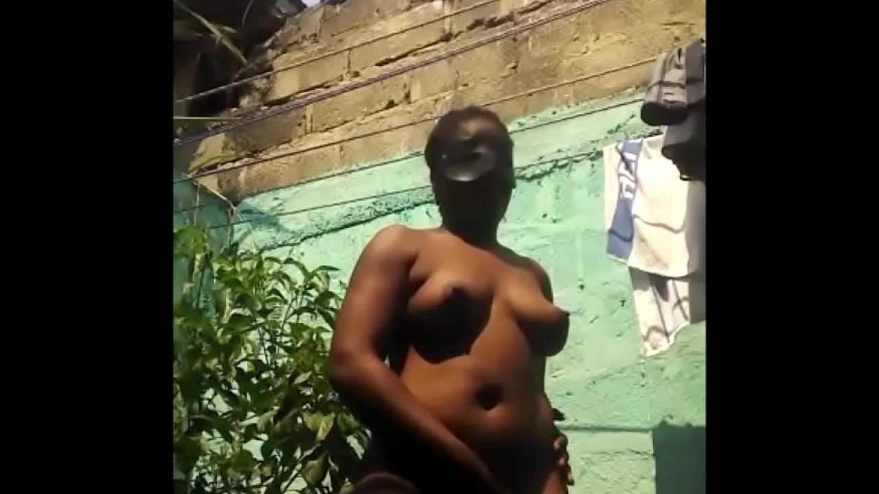 nude women in jamaica