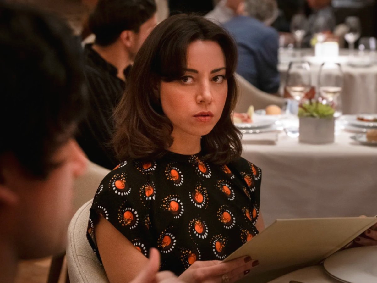 brenda mars recommends aubrey plaza masterbation scene pic