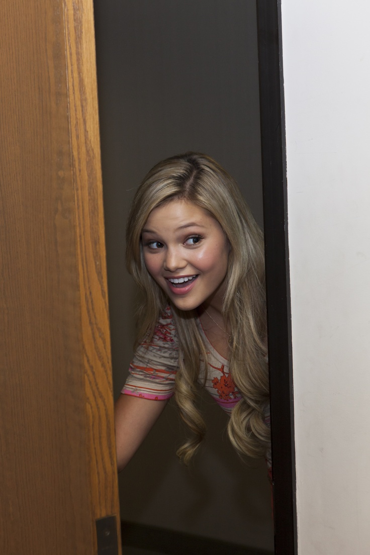 chris hoel recommends olivia holt naked pic