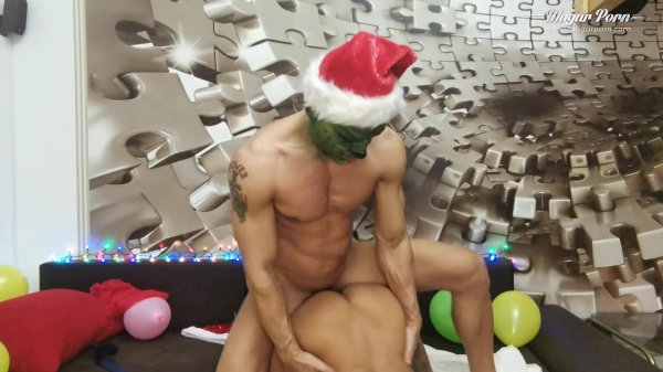 chelsea gainey share the grinch porn parody photos