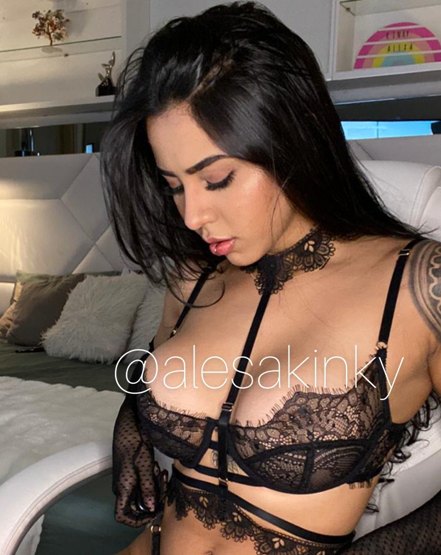 danielle rohner recommends Alexa Kinky Onlyfans