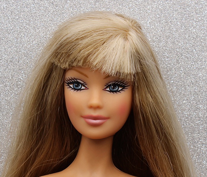 Blonde Barbie With Bangs 6 com