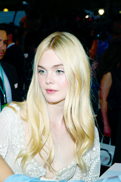 ante poljak add photo elle fanning boobs