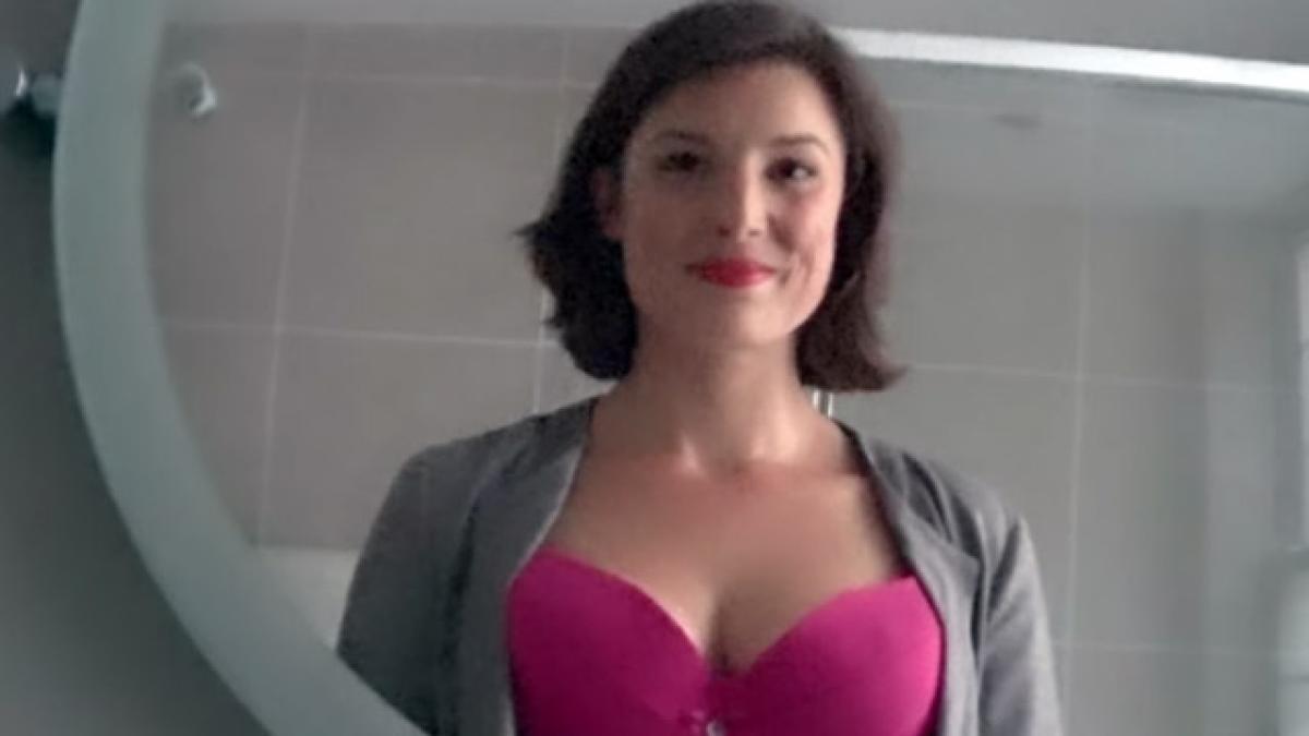 beatrice broadwater recommends Webcam Boobs Live