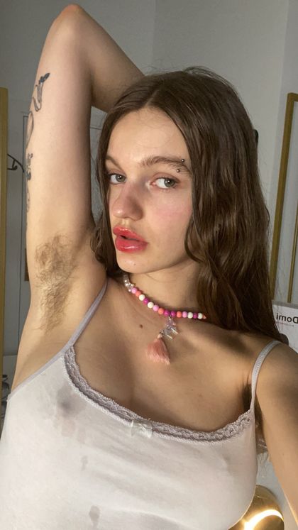 allison vannoy recommends Hairy Queen Onlyfans