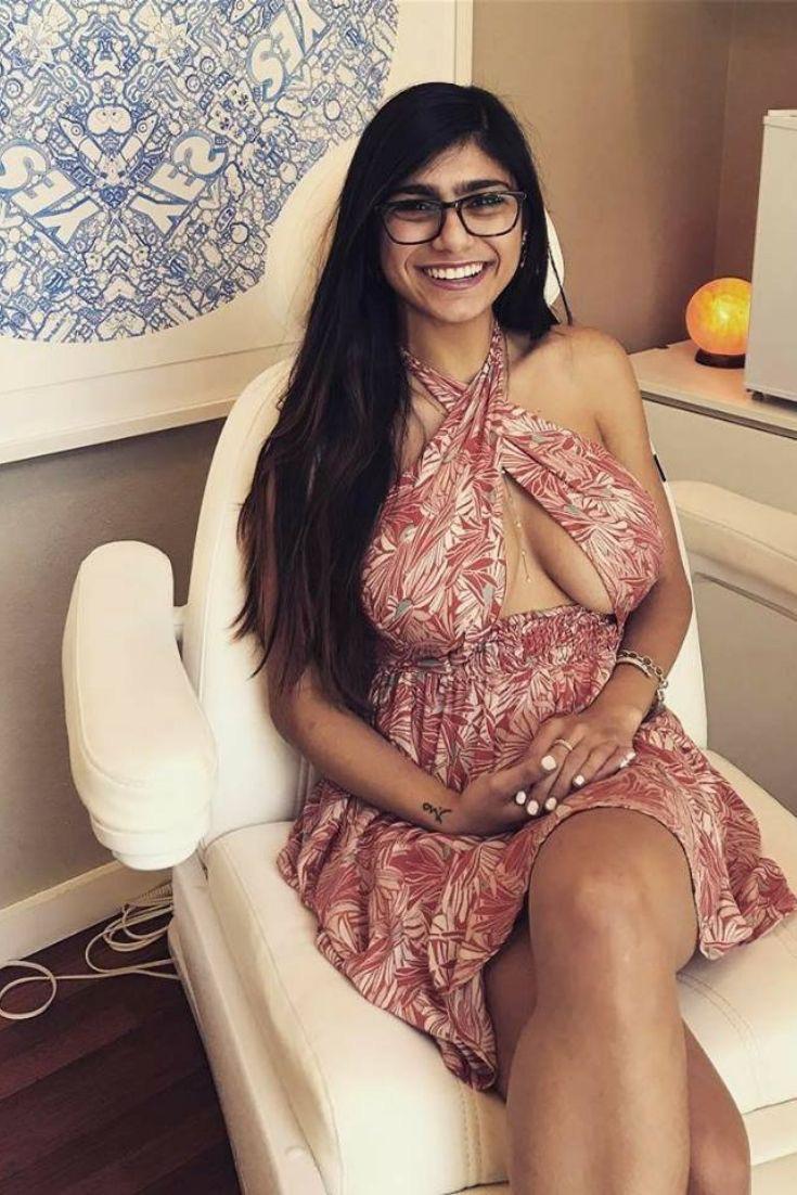 Mia Khalifa Joi ebony lesbains