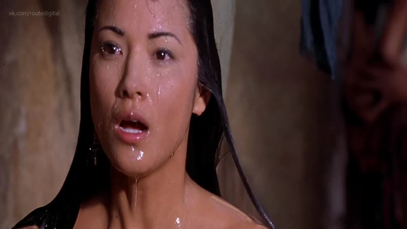 chanel reid share kelly hu nude photos