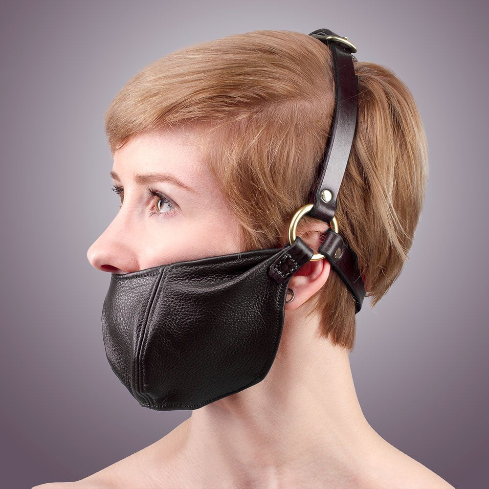 brian bennetts recommends bdsm muzzle gag pic