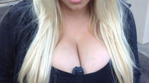 anwar toogees recommends big boobs blonde webcam pic